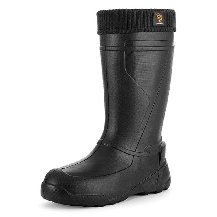 TRACKER-BLACK-0
